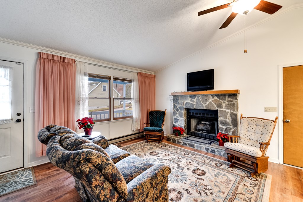 101 Quail Ridge Trail