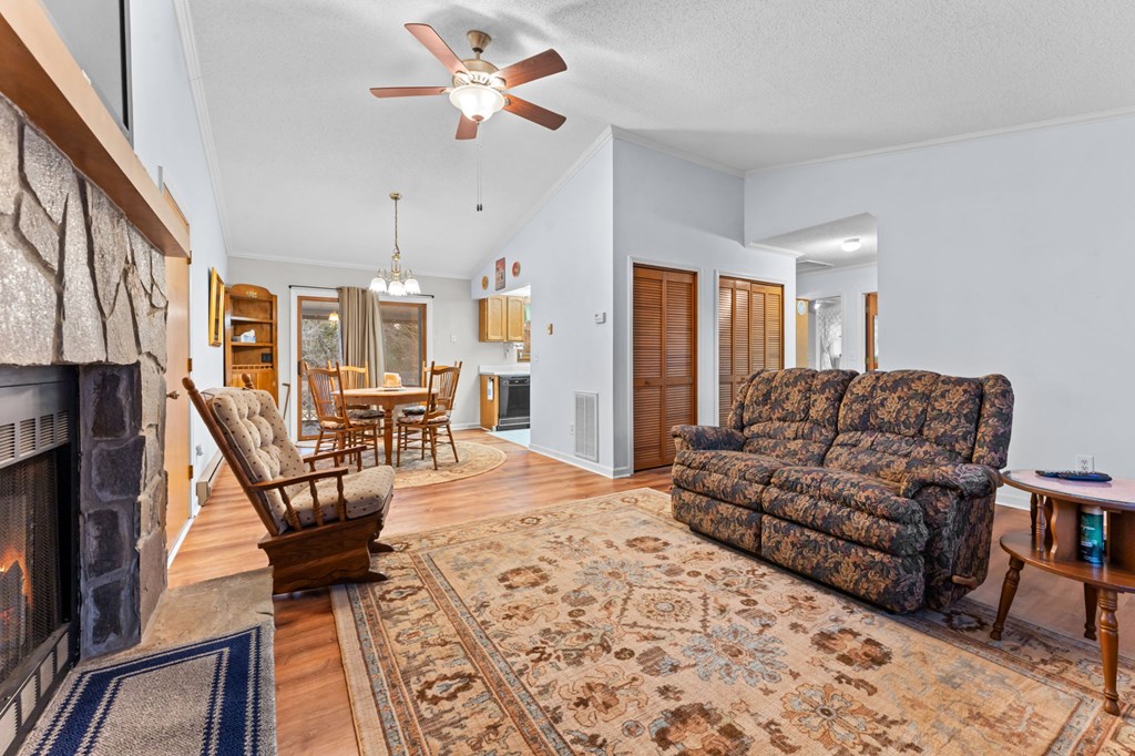 101 Quail Ridge Trail