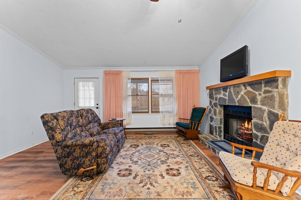 101 Quail Ridge Trail