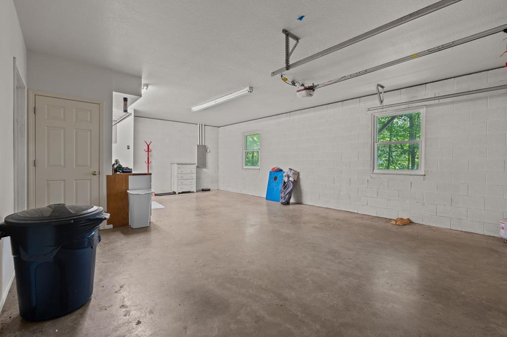 381 Woodcrest Circle