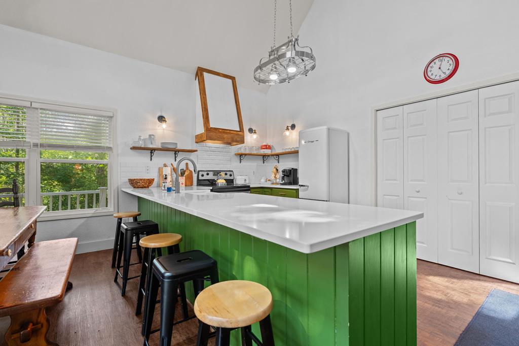 381 Woodcrest Circle