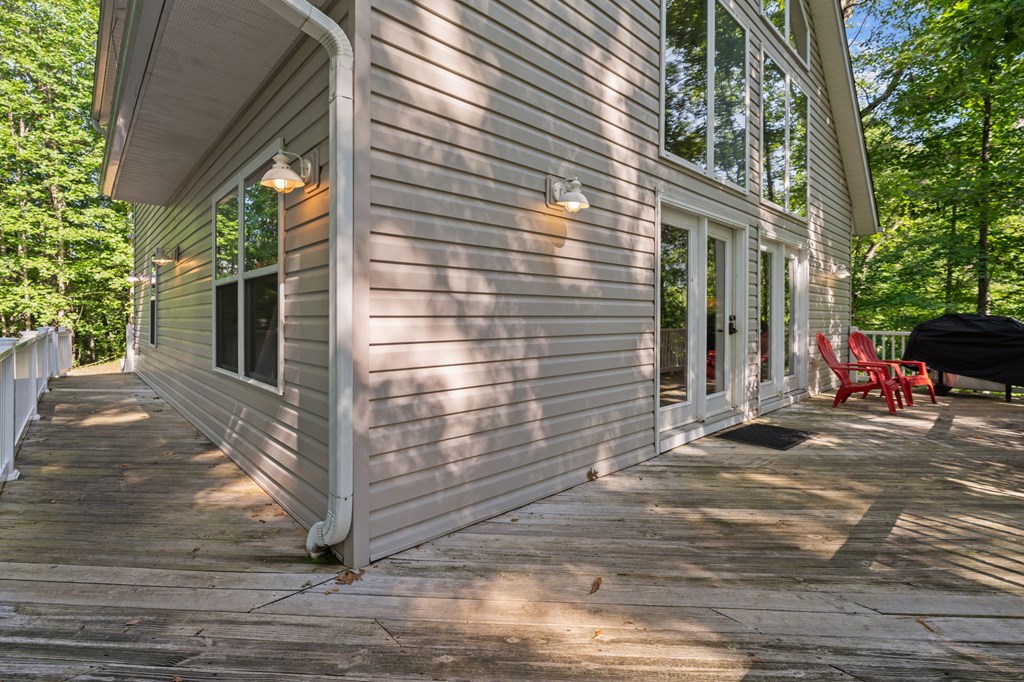 381 Woodcrest Circle