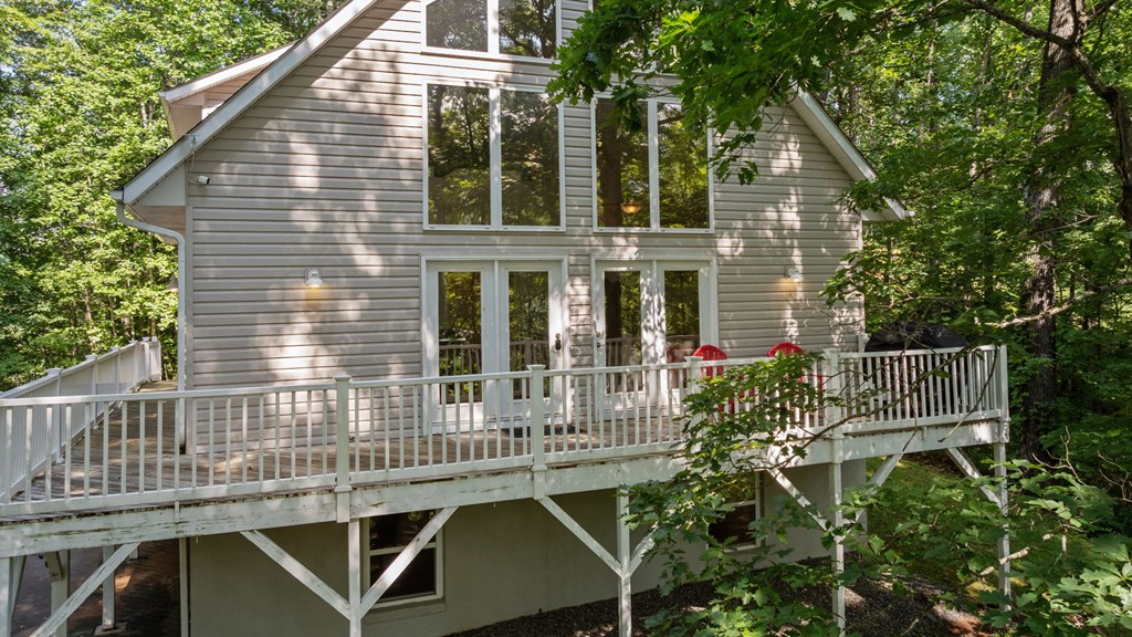 381 Woodcrest Circle