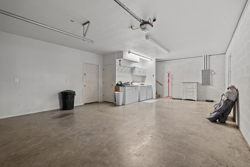 381 Woodcrest Circle