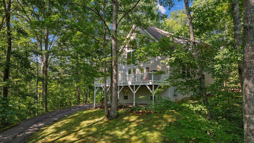 381 Woodcrest Circle