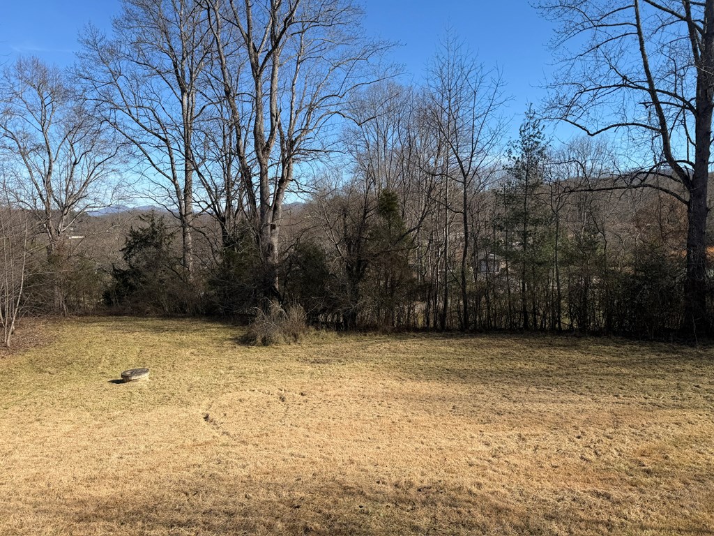 712 South Skeenah Rd