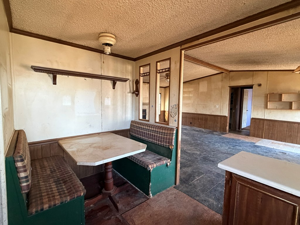 712 South Skeenah Rd