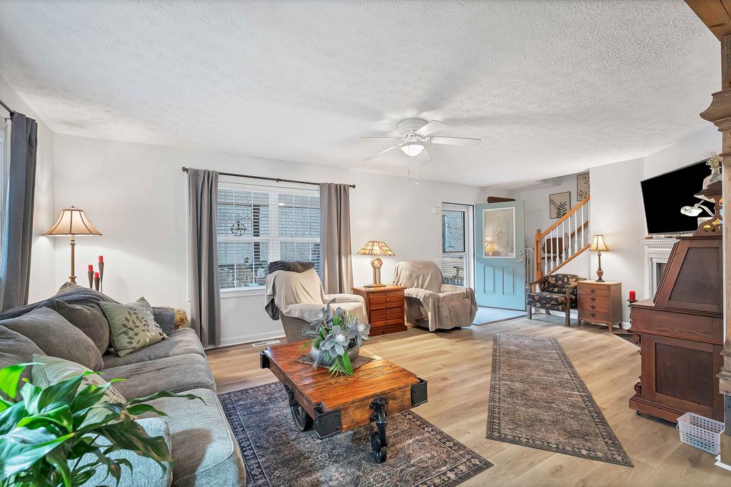 685 Peeks Creek Road