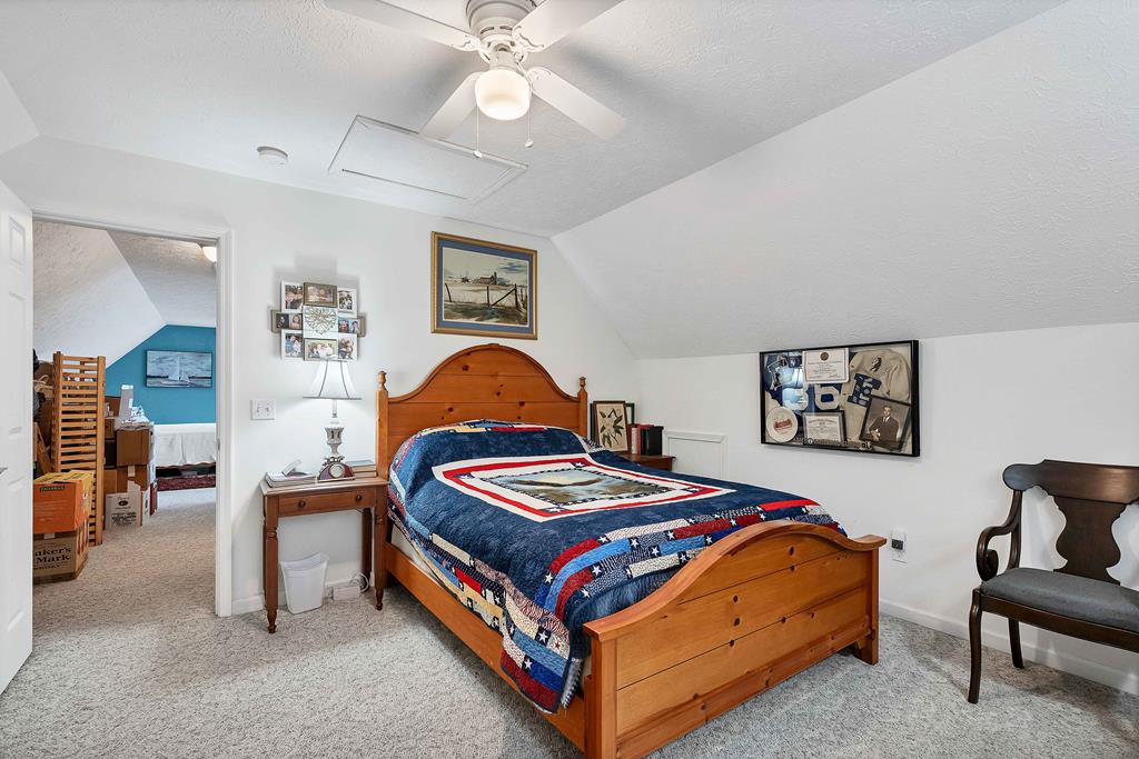 685 Peeks Creek Road