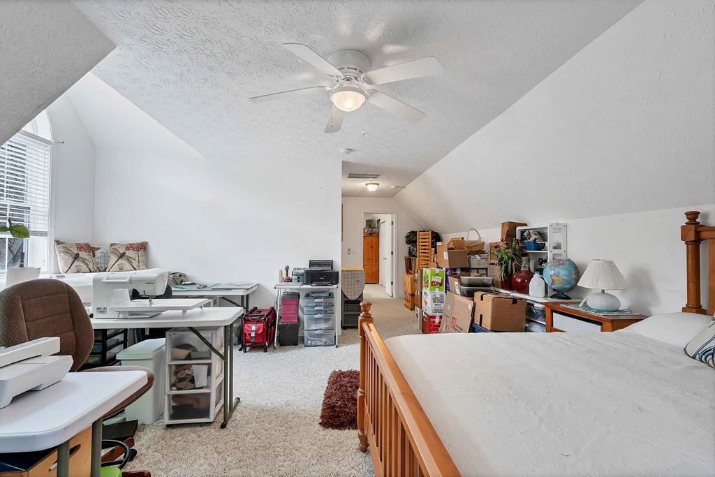 685 Peeks Creek Road