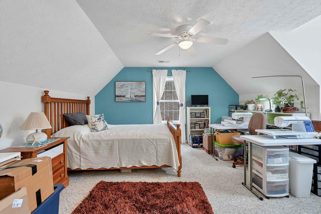 685 Peeks Creek Road