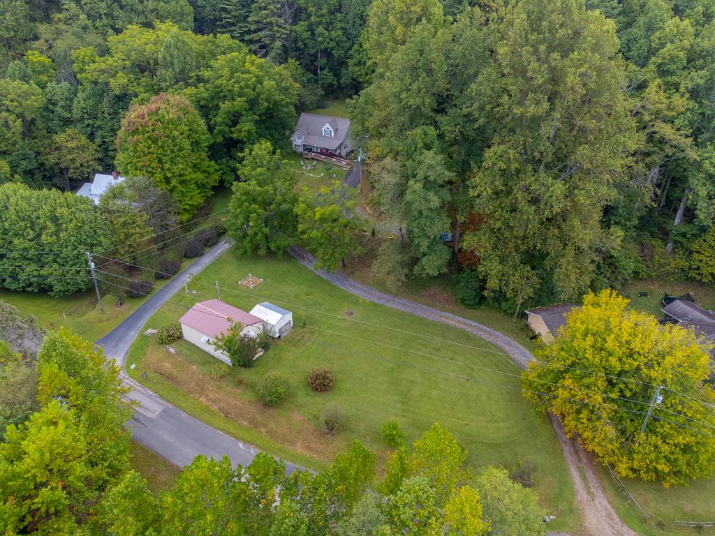 685 Peeks Creek Road