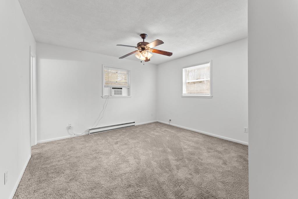 275 Crestview Heights