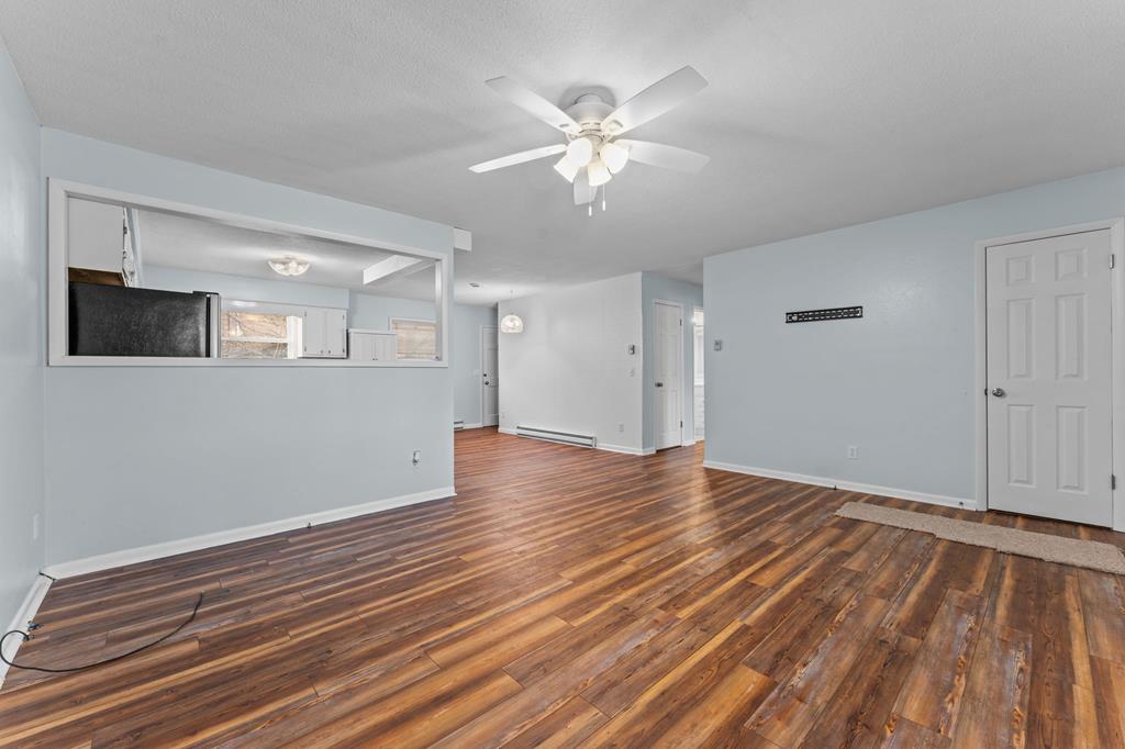 275 Crestview Heights