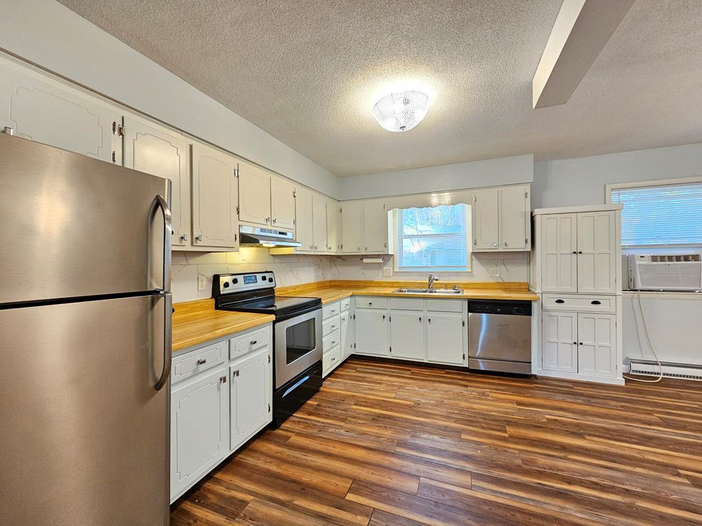 275 Crestview Heights