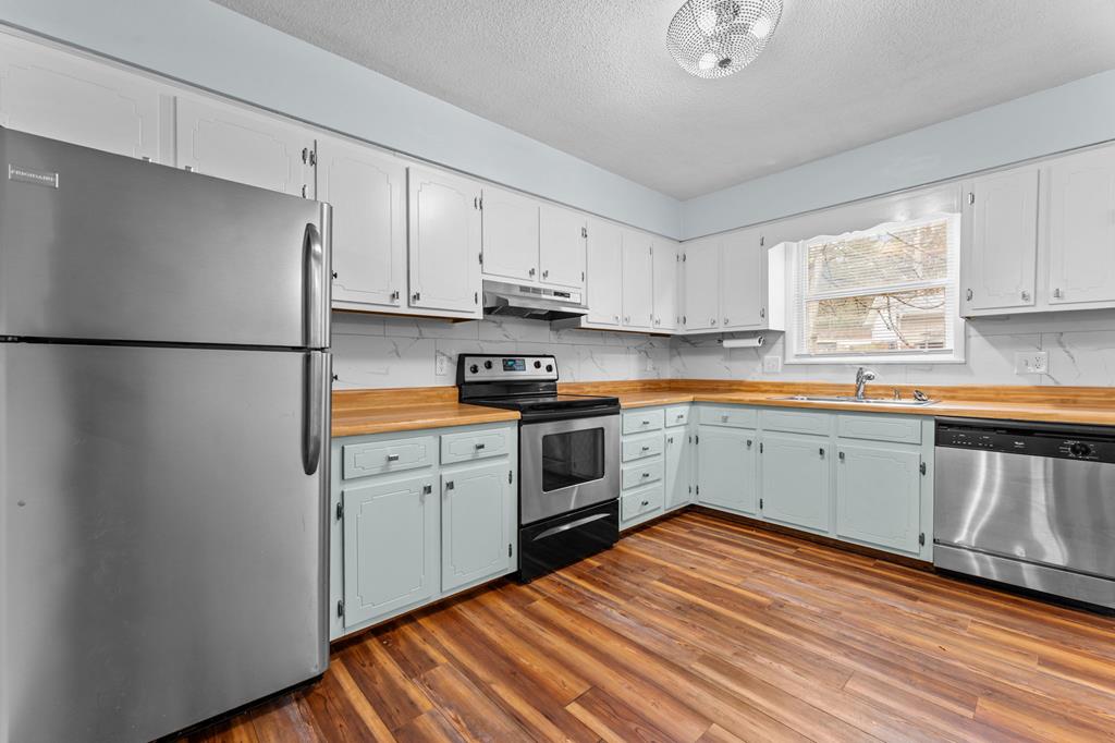 275 Crestview Heights