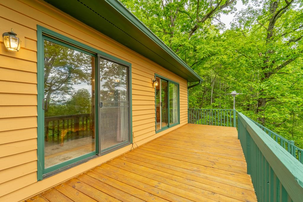 611 Garden Flats Road