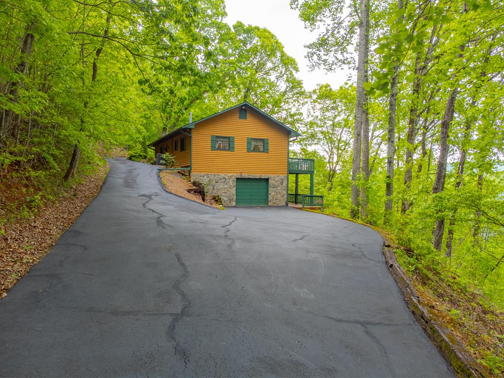 611 Garden Flats Road