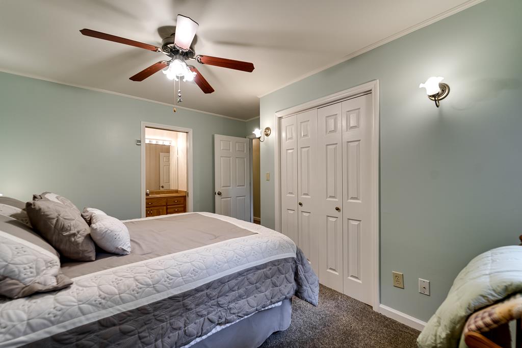 611 Garden Flats Road