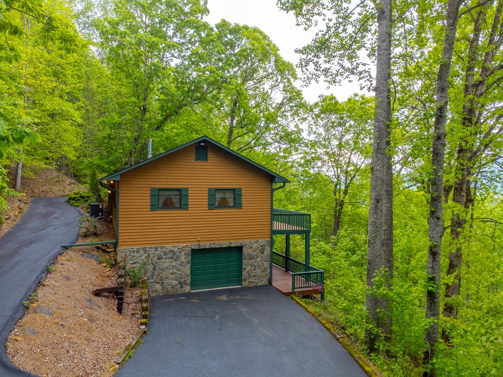 611 Garden Flats Road