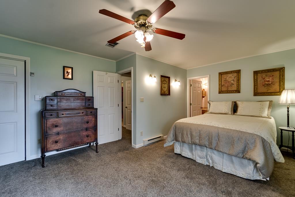 611 Garden Flats Road