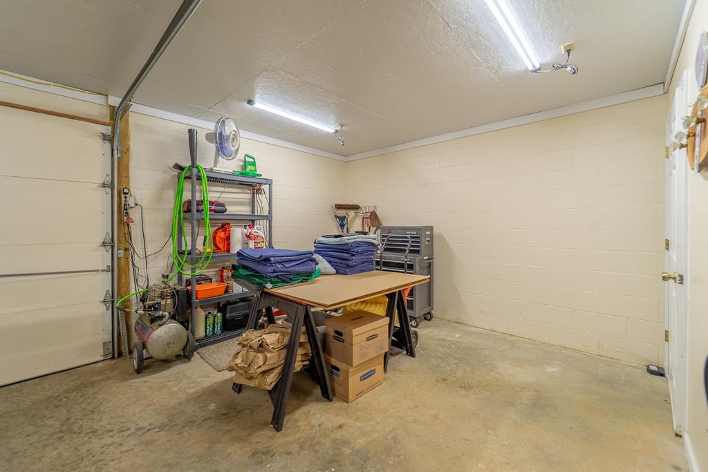 611 Garden Flats Road