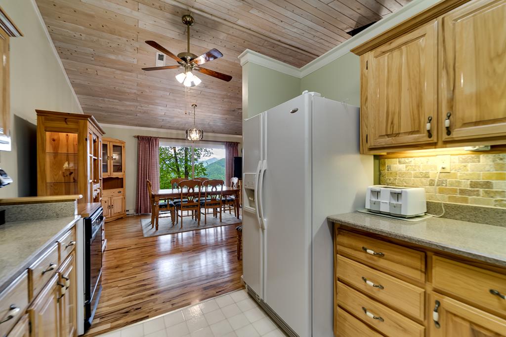 611 Garden Flats Road