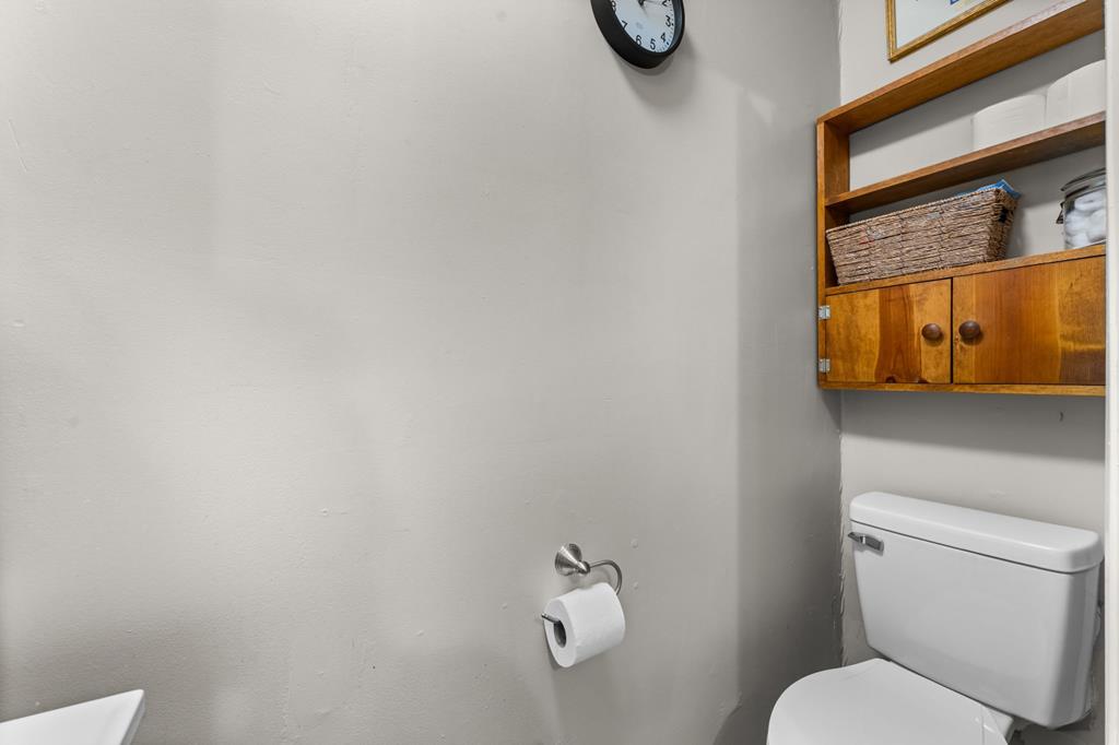 592 Snow Hill Falls Circle