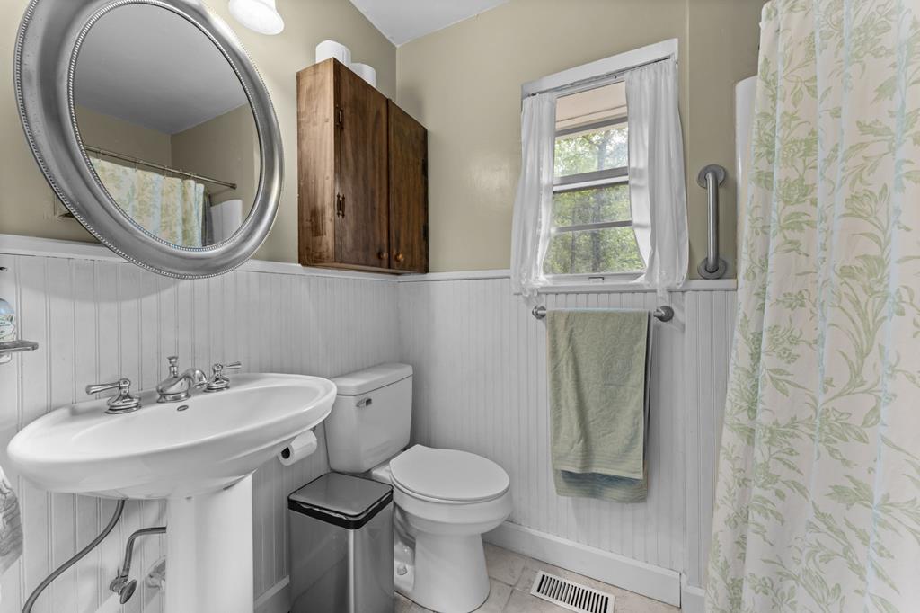 592 Snow Hill Falls Circle