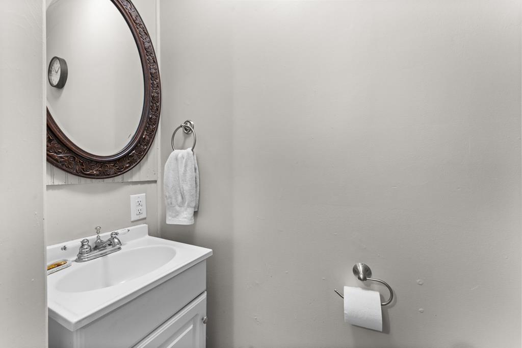 592 Snow Hill Falls Circle