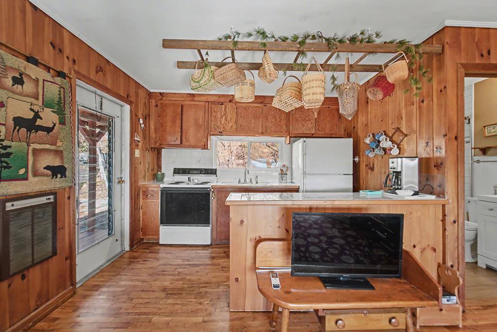 614 Echo Valley Road