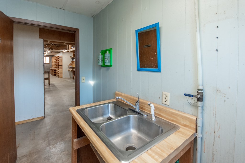 535 West Main Street