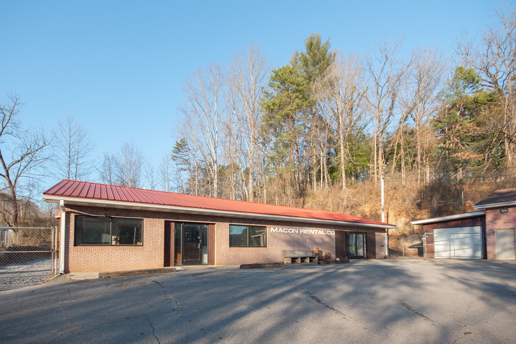 535 West Main Street