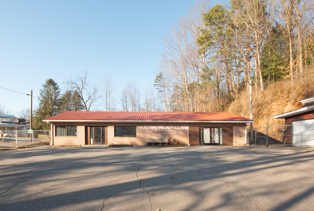 535 West Main Street