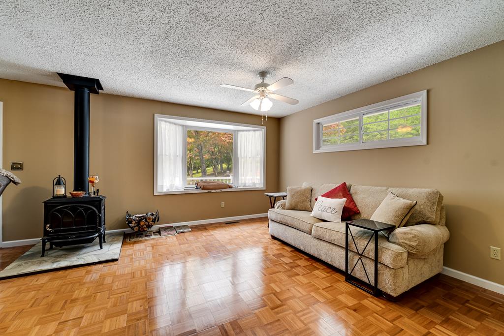 273 Pressley Circle Rd