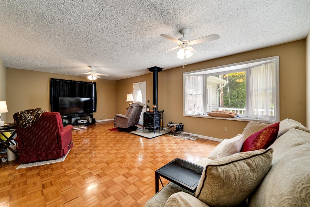 273 Pressley Circle Rd