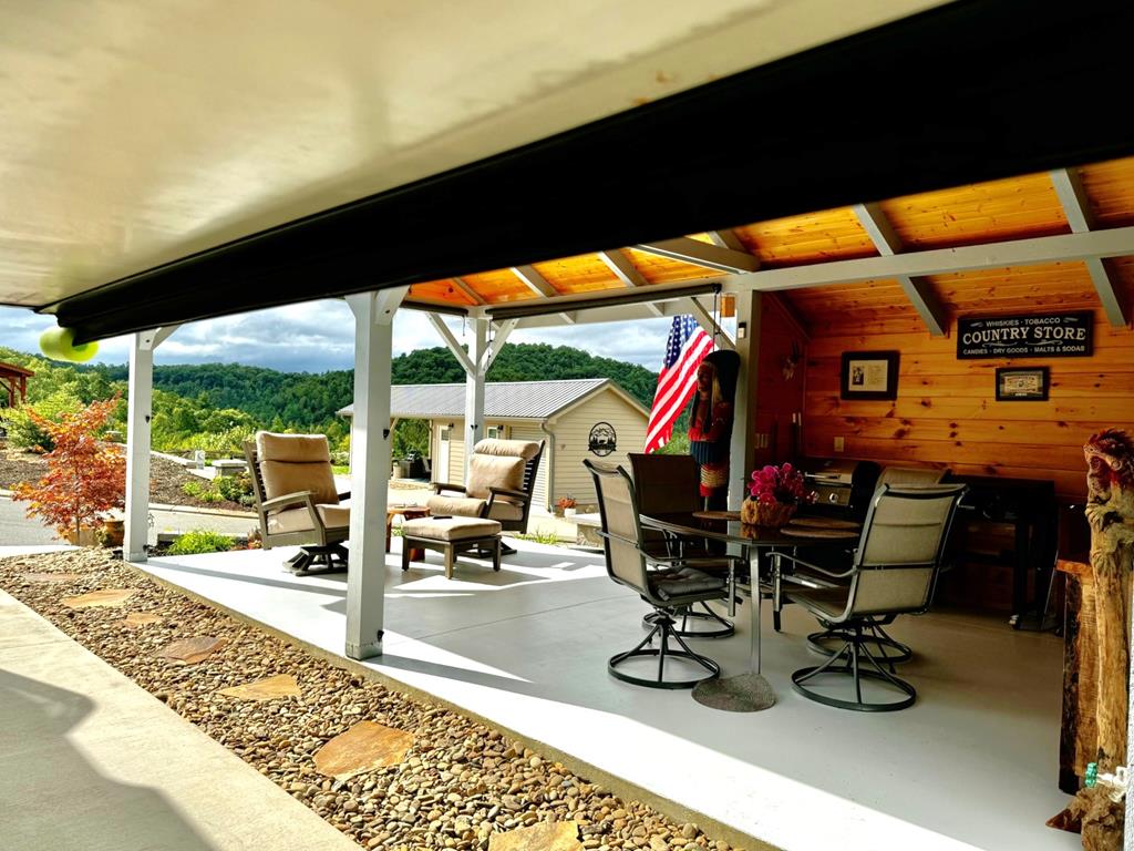 307 Sunset View Trail