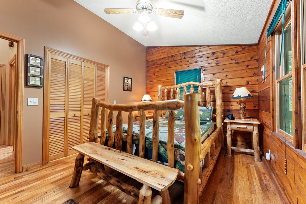 174 Upper Middle Creek Rd