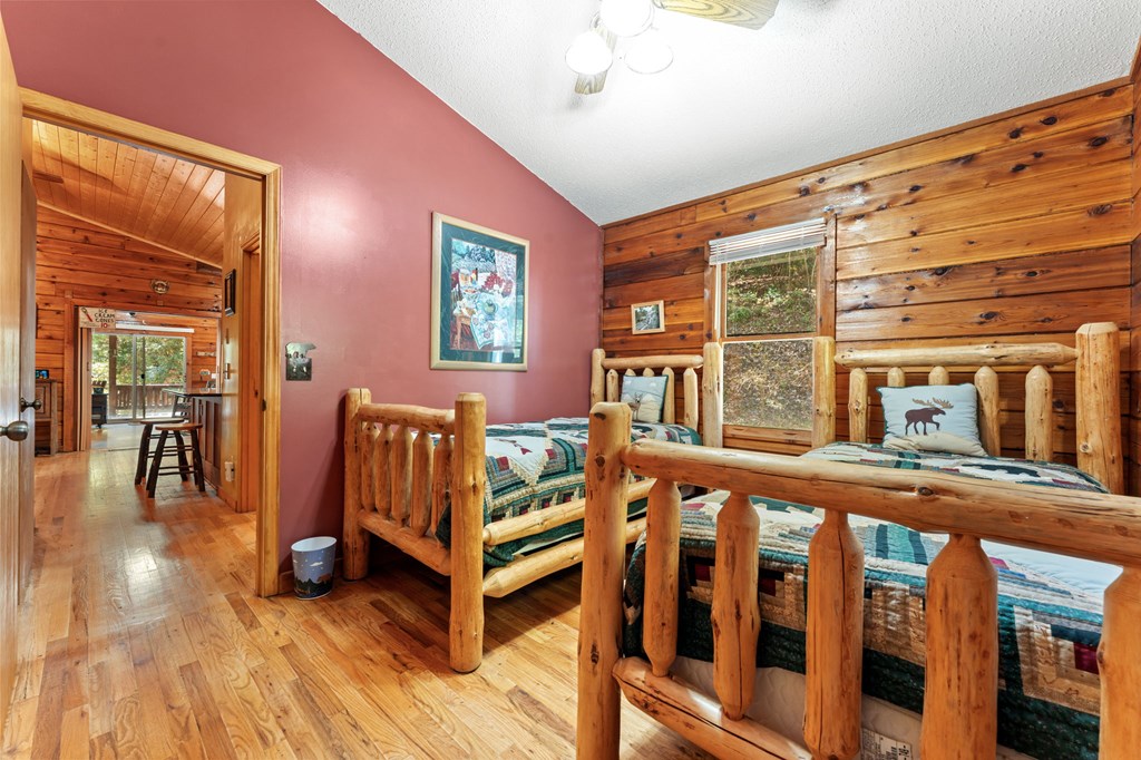 174 Upper Middle Creek Rd