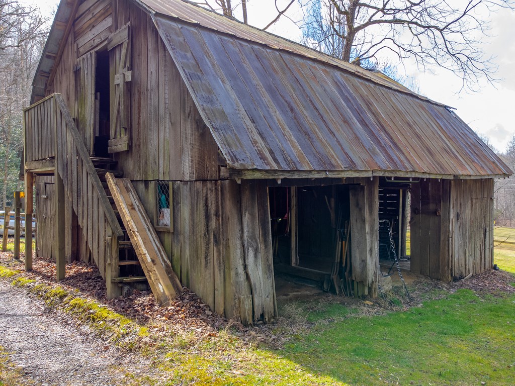 3808 Walnut Creek Rd