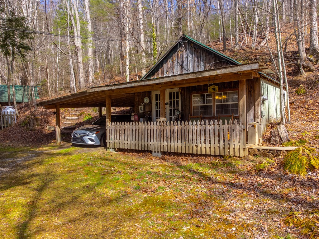 3808 Walnut Creek Rd