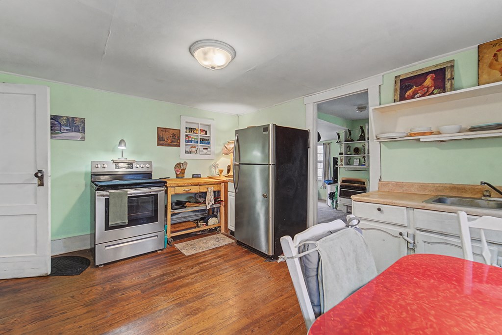 3808 Walnut Creek Rd