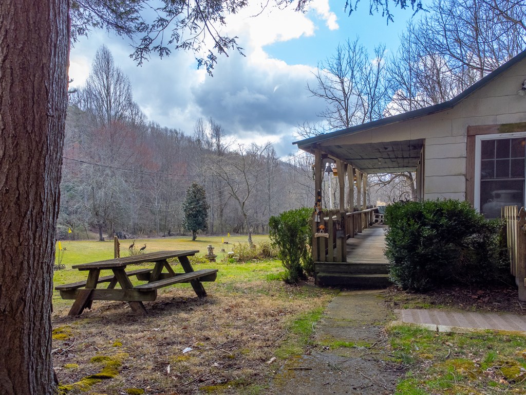 3808 Walnut Creek Rd