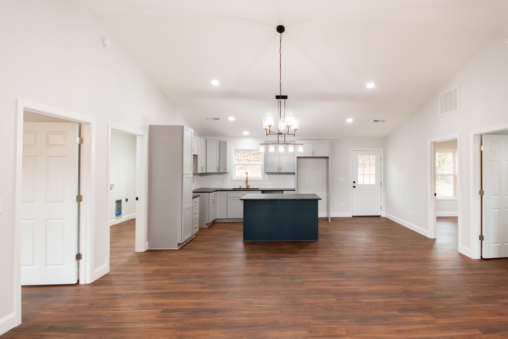 315 Pine Ridge Circle