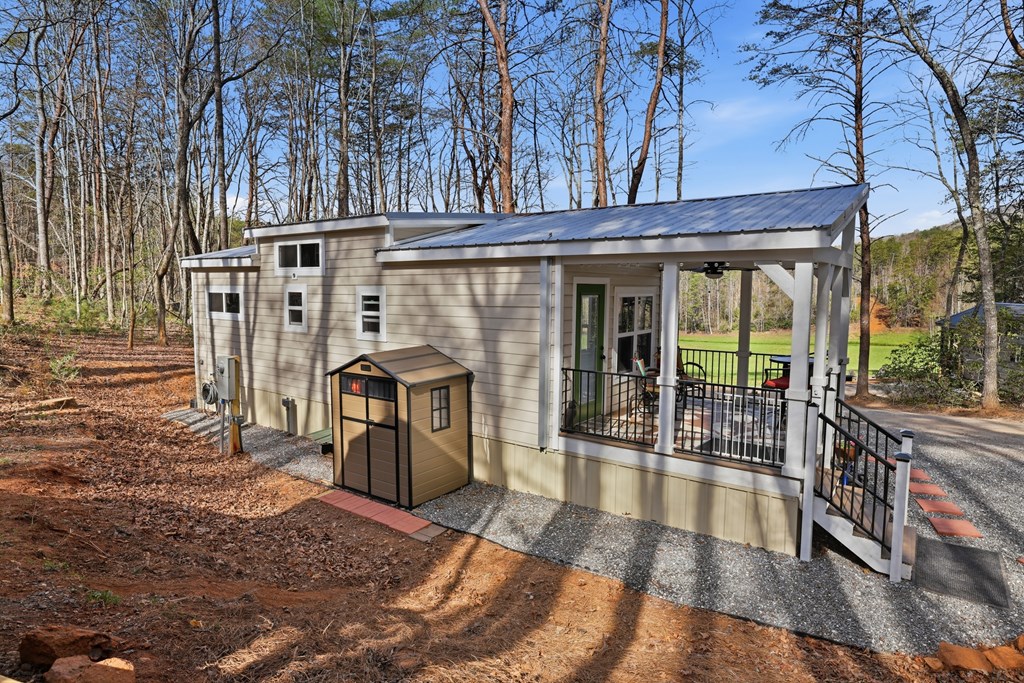 18 Whitetail Cove