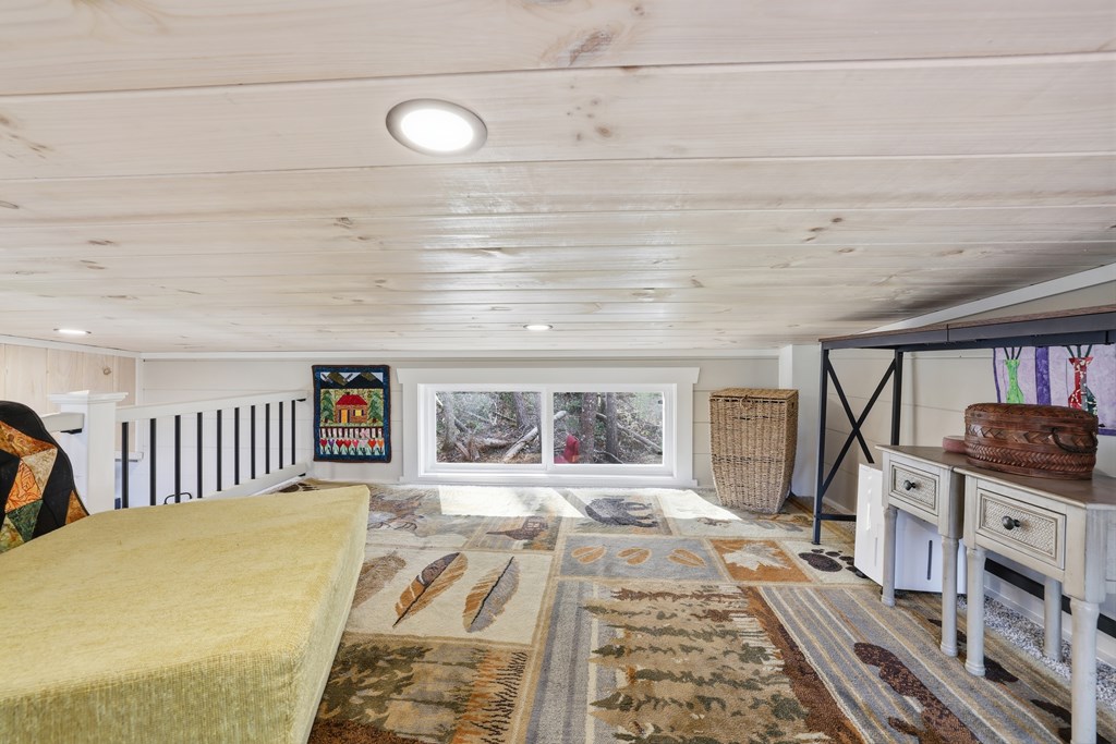 18 Whitetail Cove