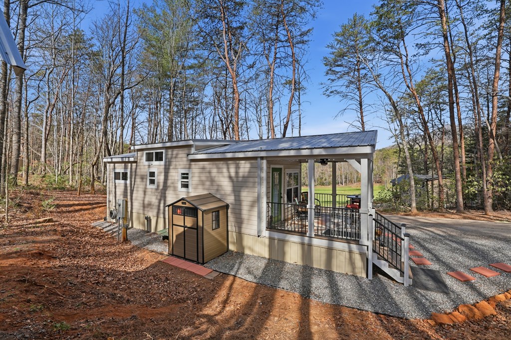 18 Whitetail Cove
