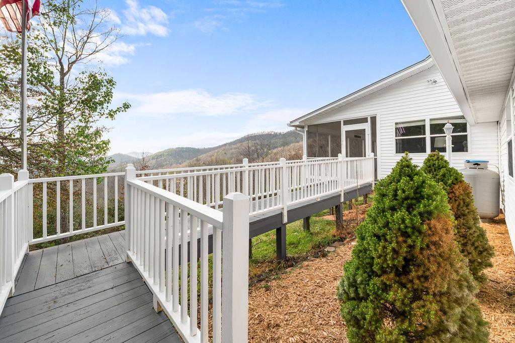 163 Pope Rd