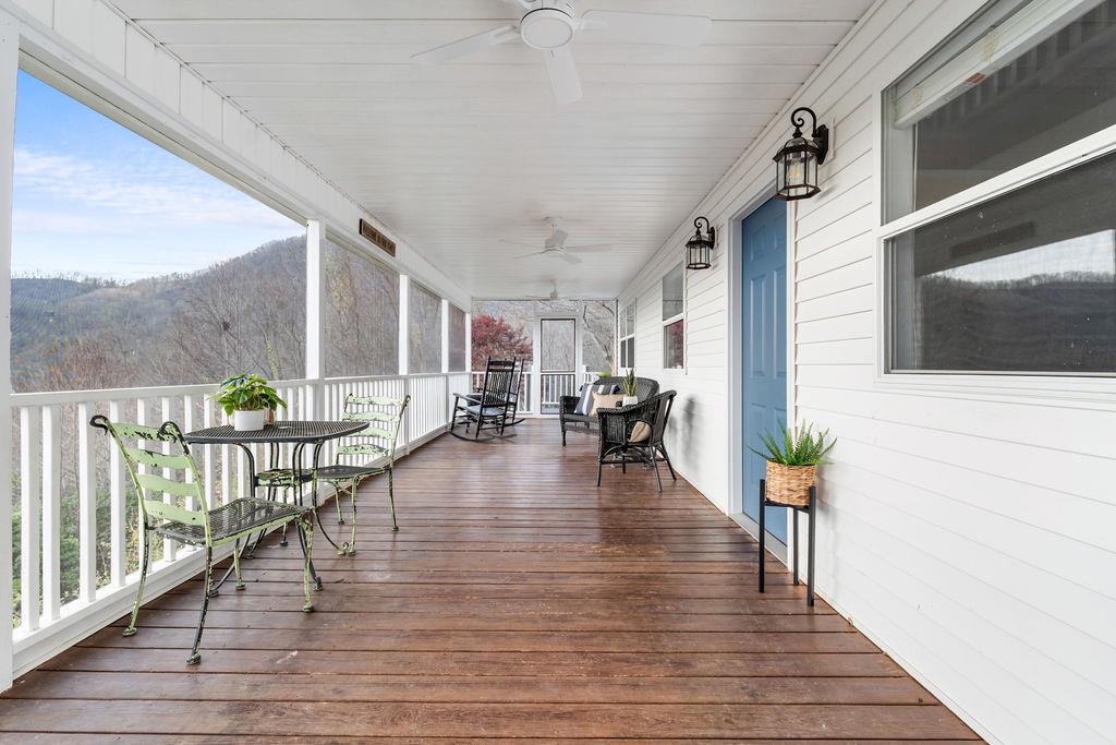 163 Pope Rd