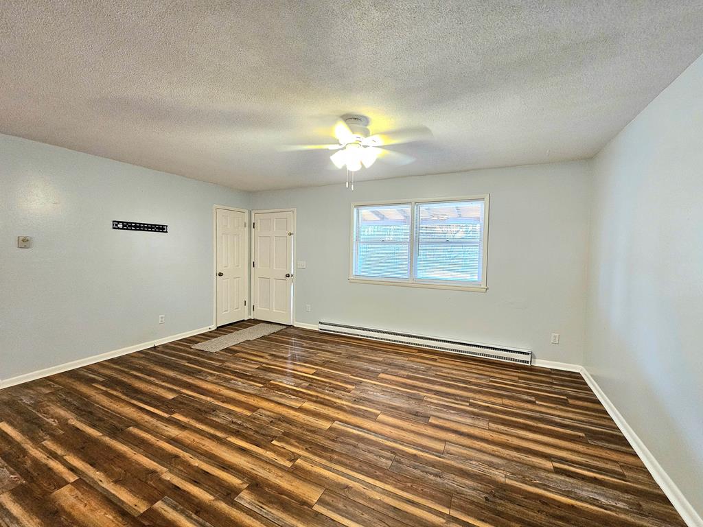 275 Crestview Heights